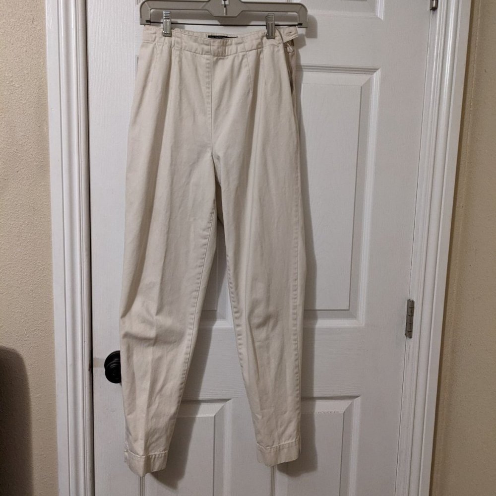 Gap Khakis Slim Fit pants size 2